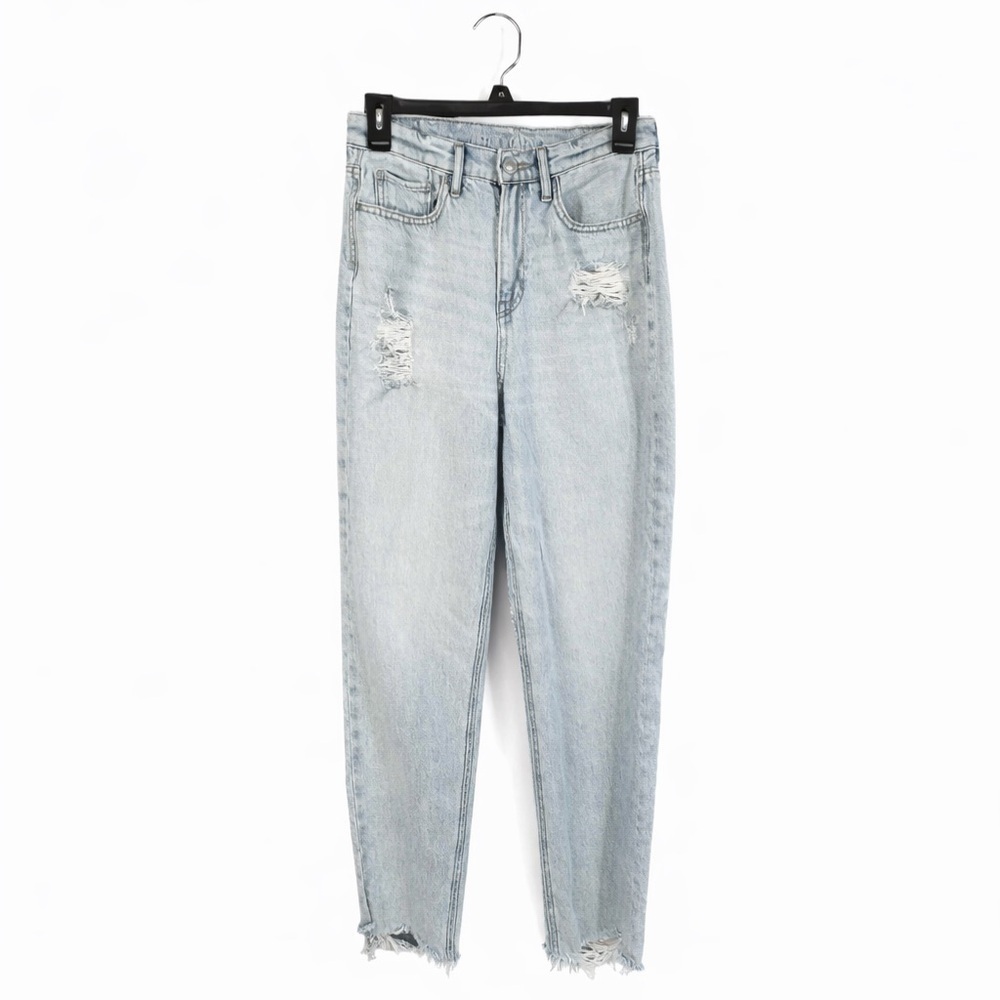 American Eagle High Rise 905 Boyfriend Jeans Light Wash Distressed Size 4